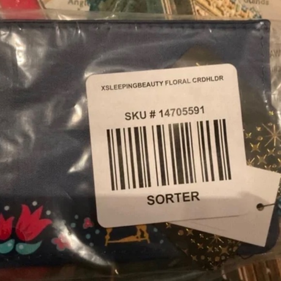 LOUNGEFLY SLEEPING BEAUTY CARD HOLDER NWT RARE - Picture 2 of 2